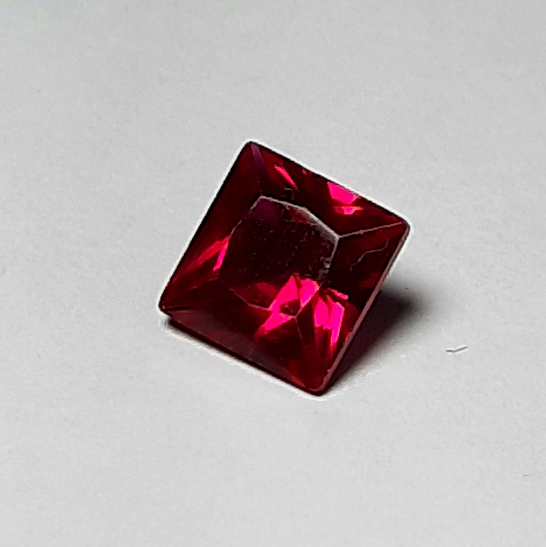 یاقوت رز تراش پرنس.کد8