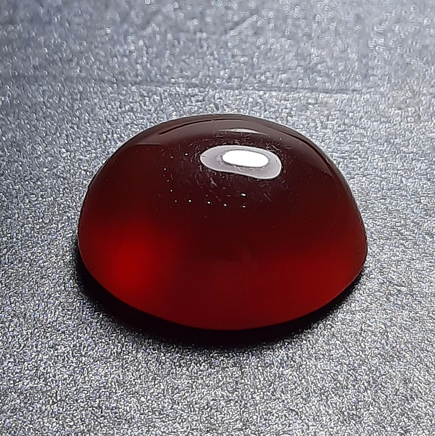 عقیق سرخ معدنی(زنبوری)اصل خراسان.کد101