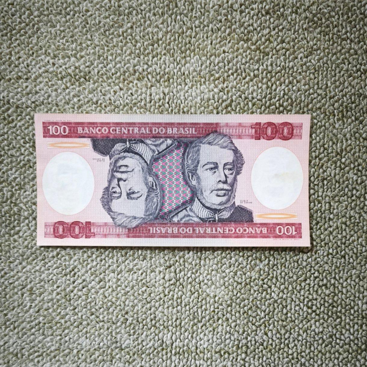 100 کروزیرو برزیل دوکلّه