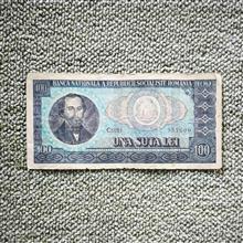 100