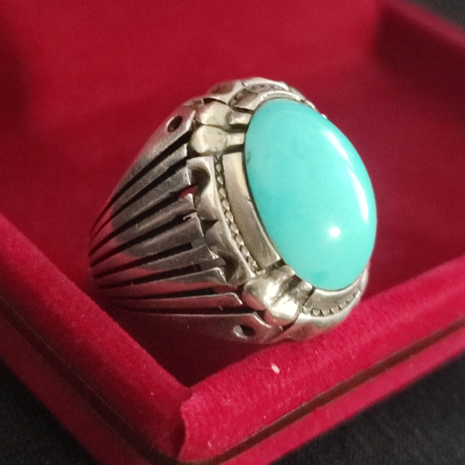 انگشتر فیروزه نیشابورعجمی