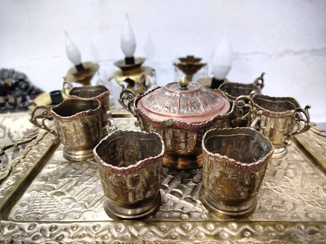 سینی و انگاره هخامنشی