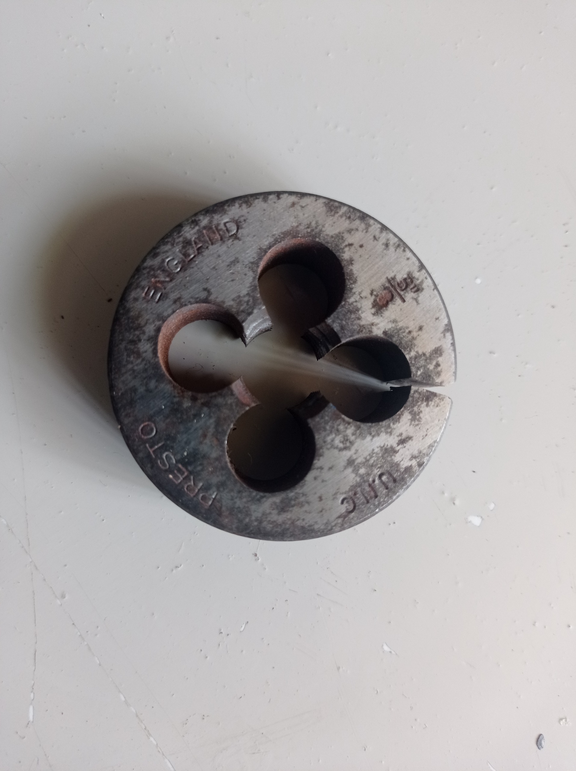 حدیده انگلیسی Presto