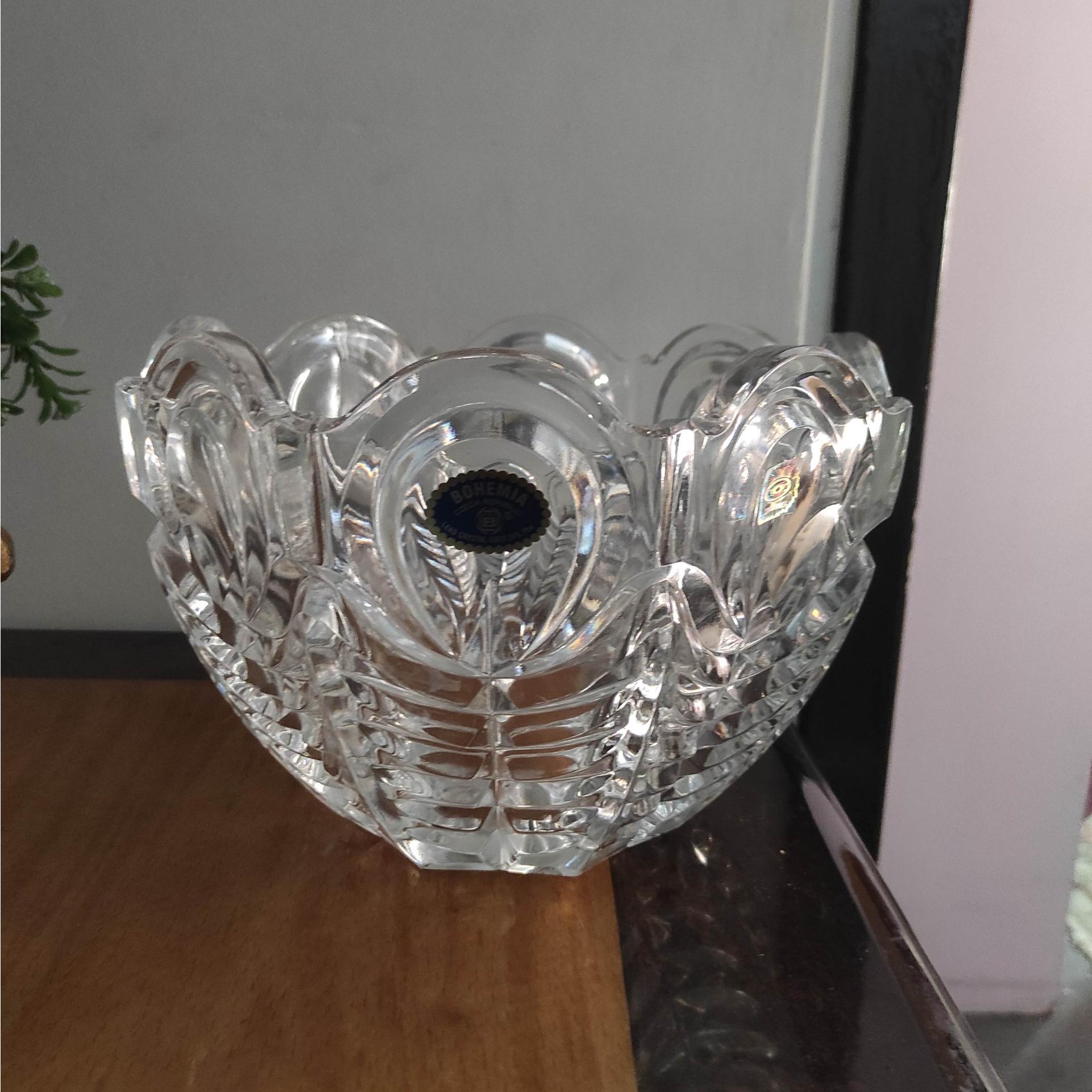 میوه خوری یا آجیا خوری