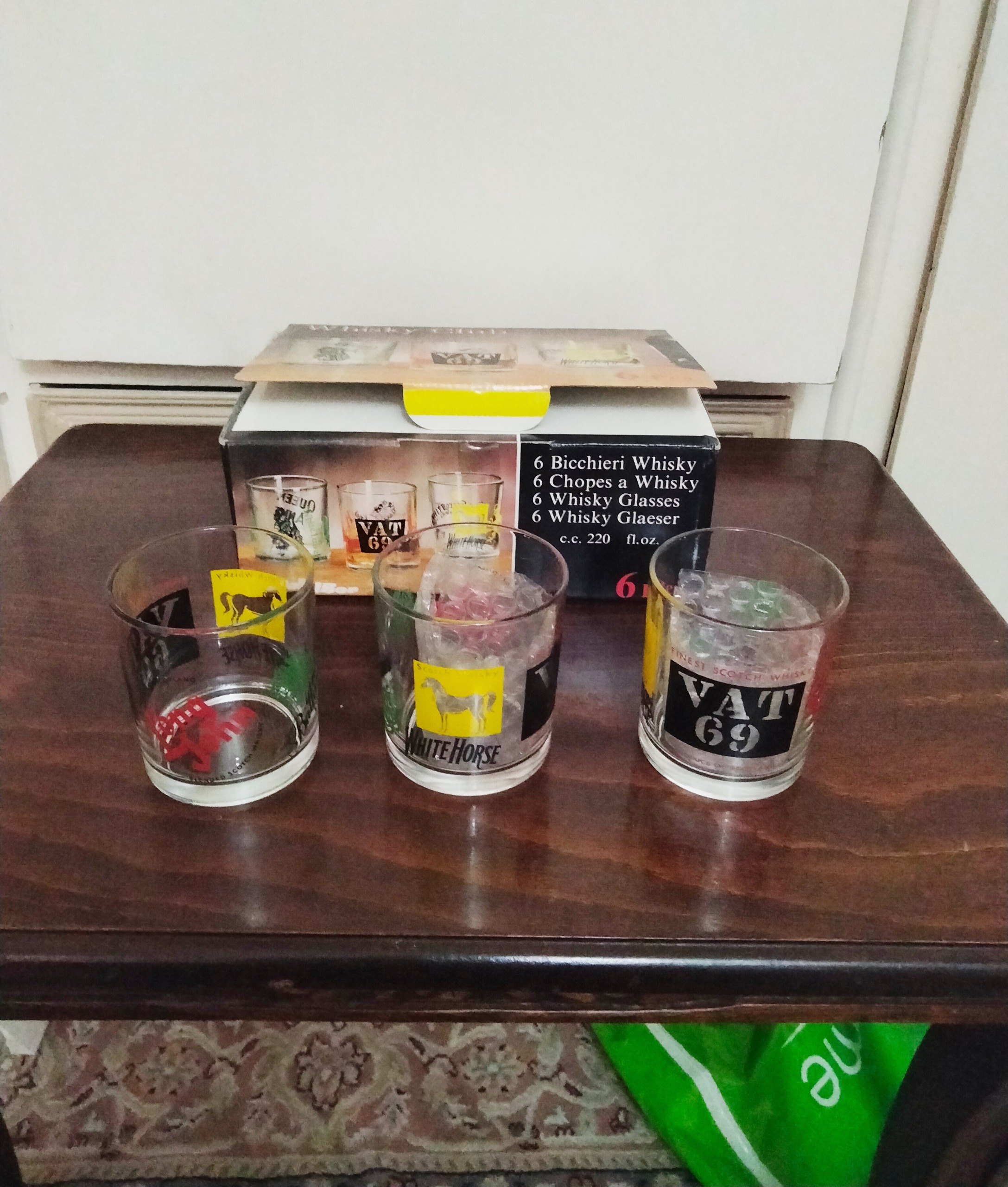 یک دست لیوان whisky ایتالیا
