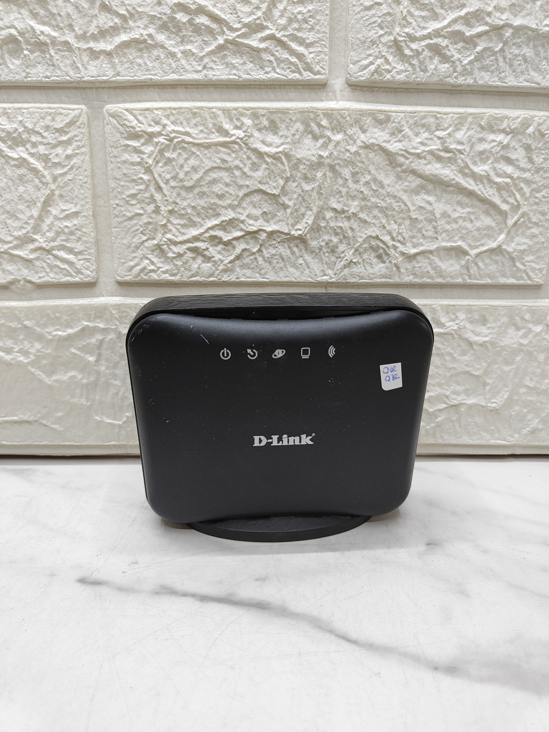 مودم دی لینک 2600 سالم