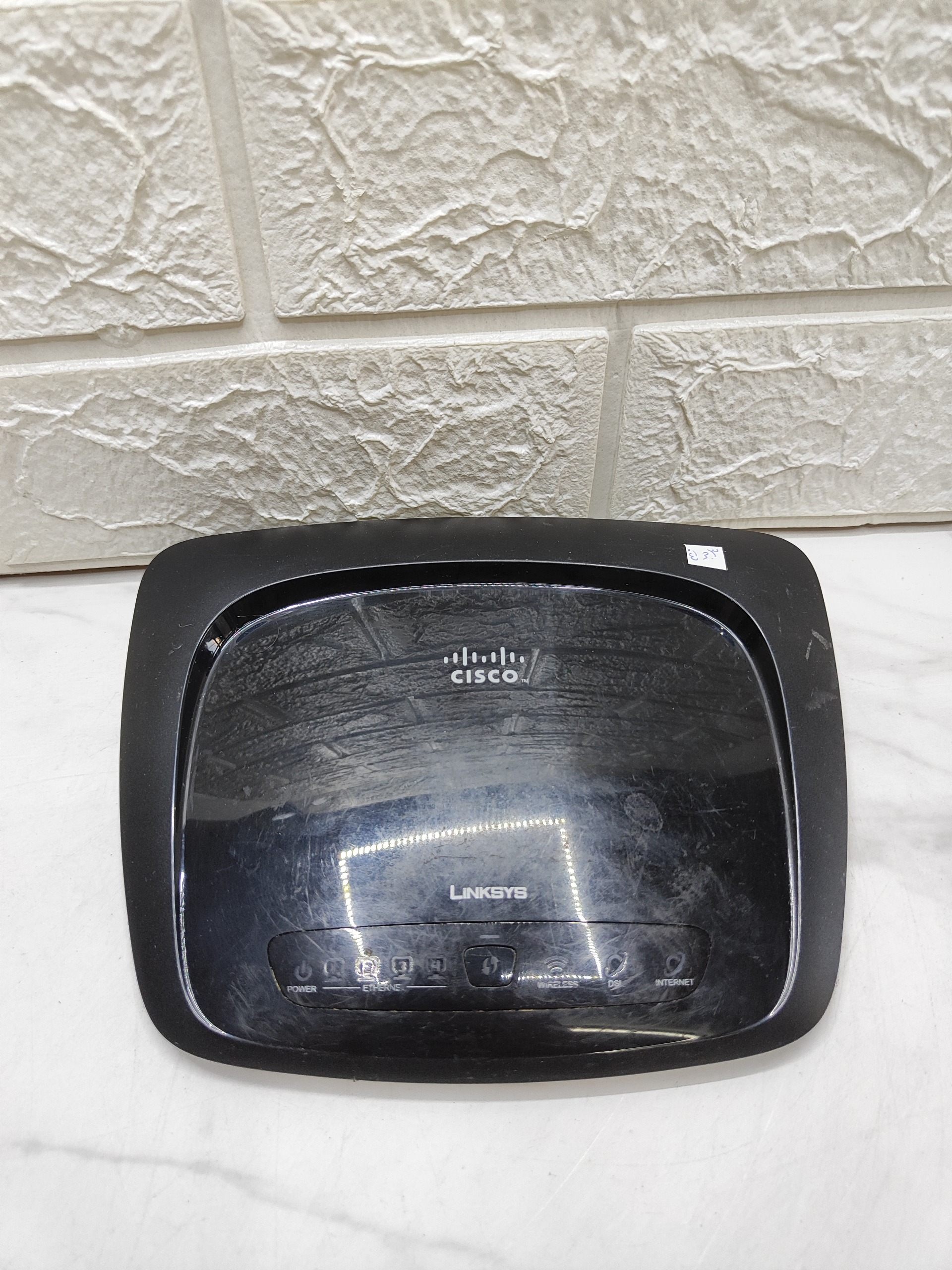 مودم وایرلس لینکسیس سیسکو