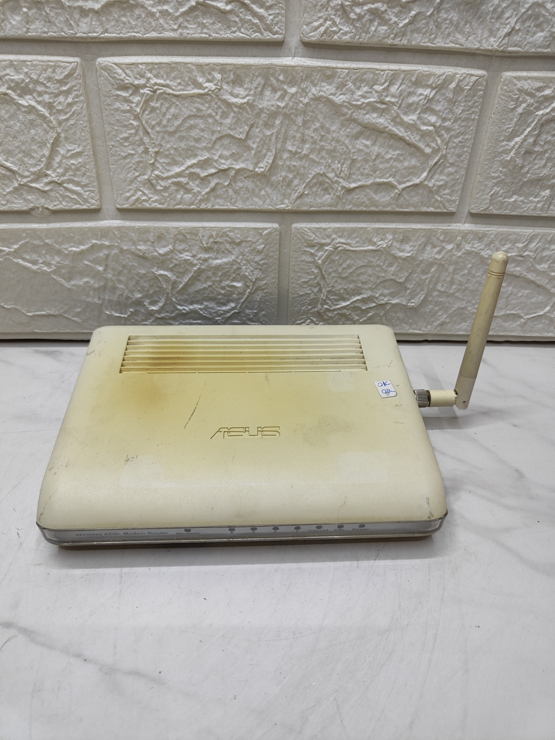 مودم وایرلس ایسوس