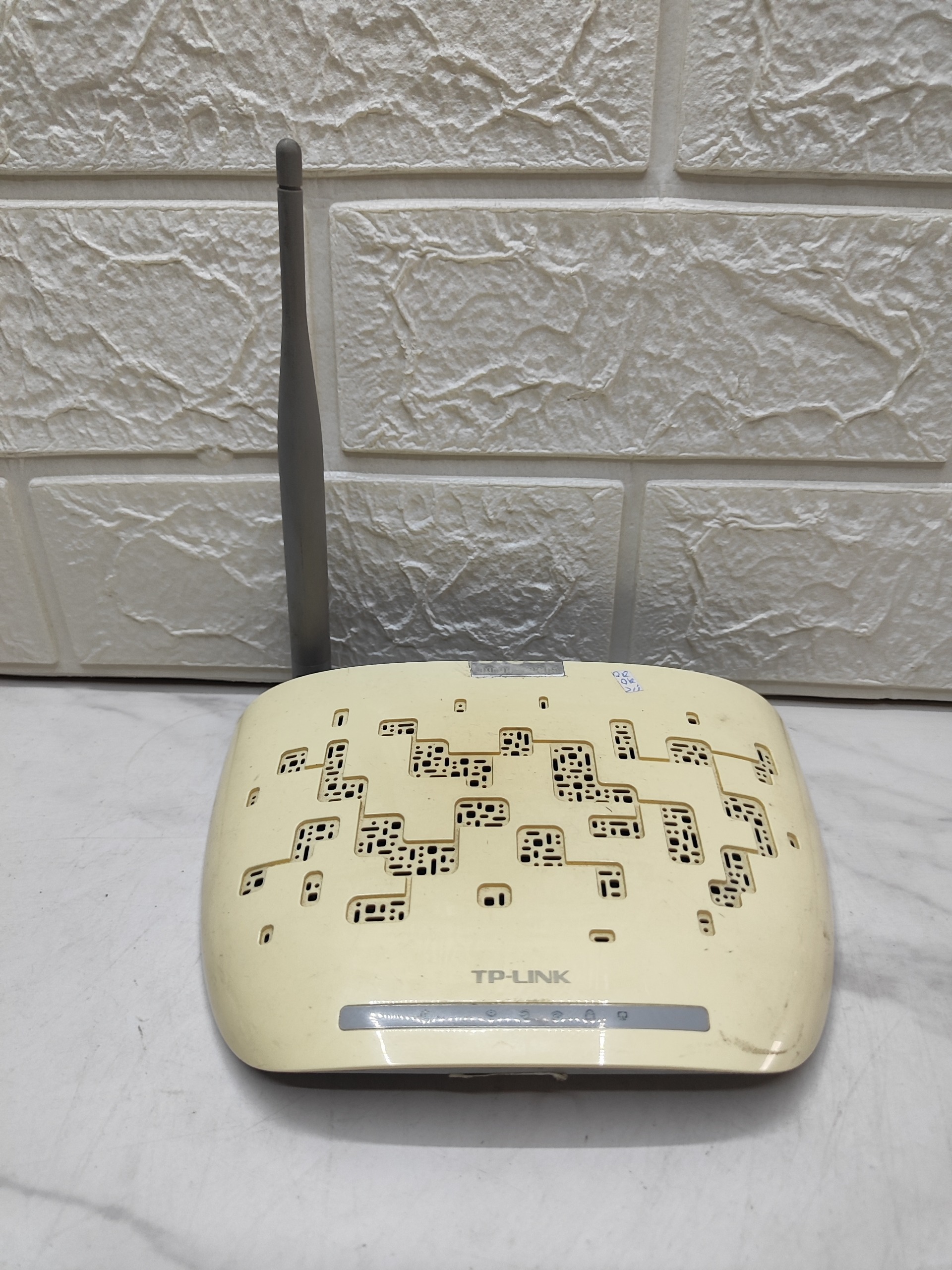 مودم تی پی لینک مدل 8151