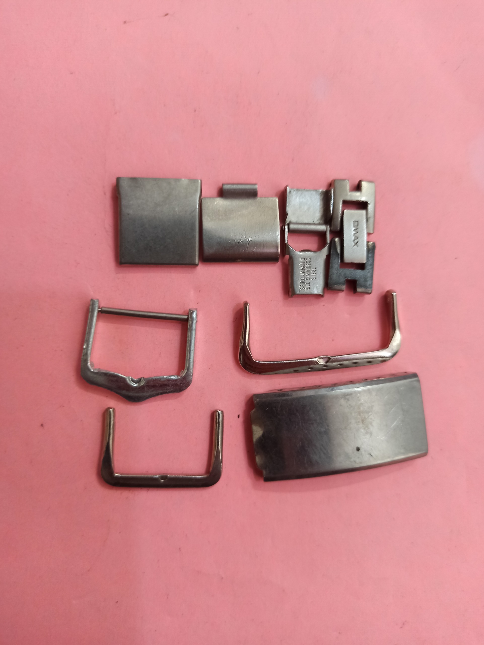 قفل بند ساعت