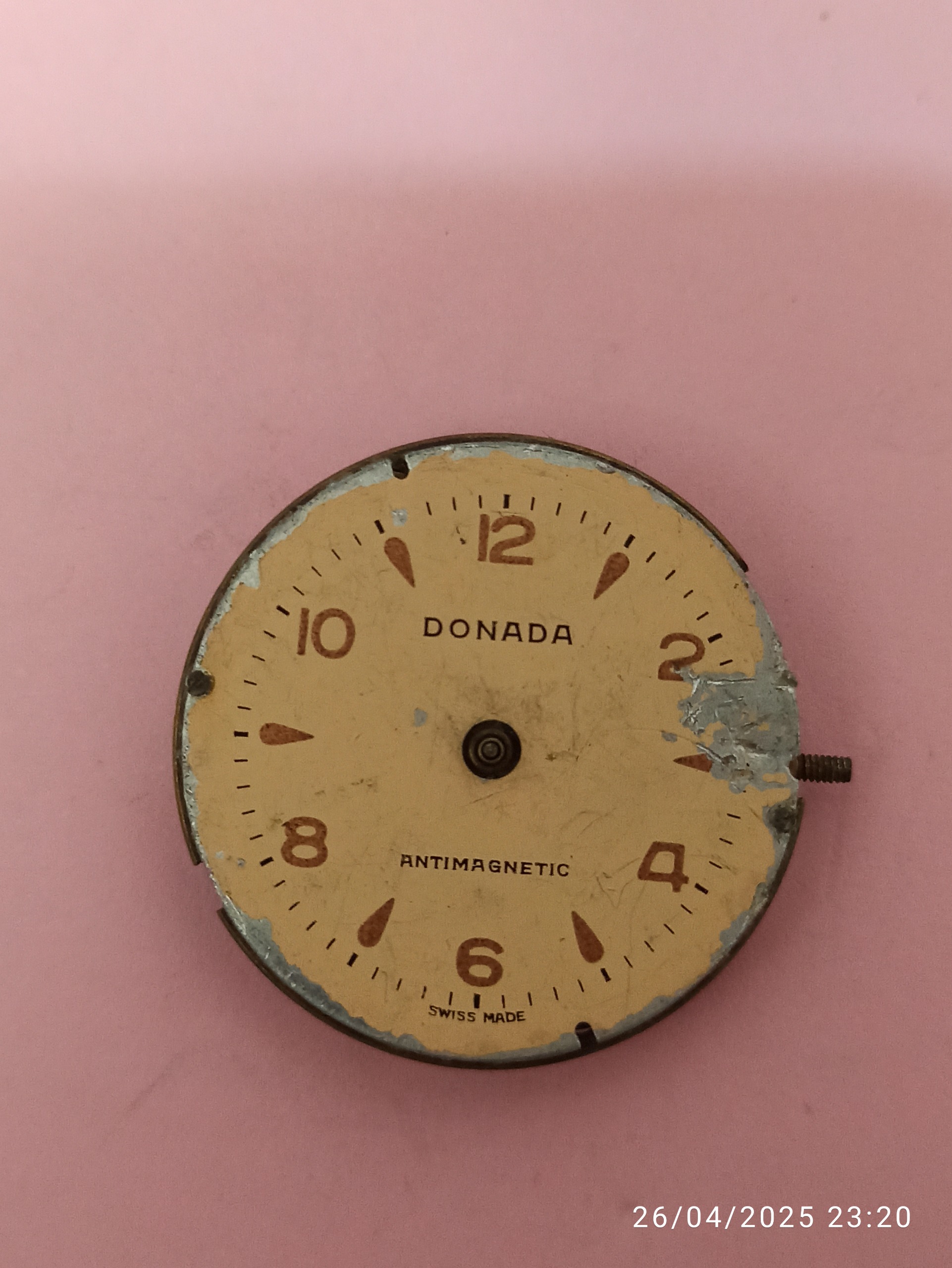 ساعت کوکی دونادا انتی مگنتیک سوئیسی