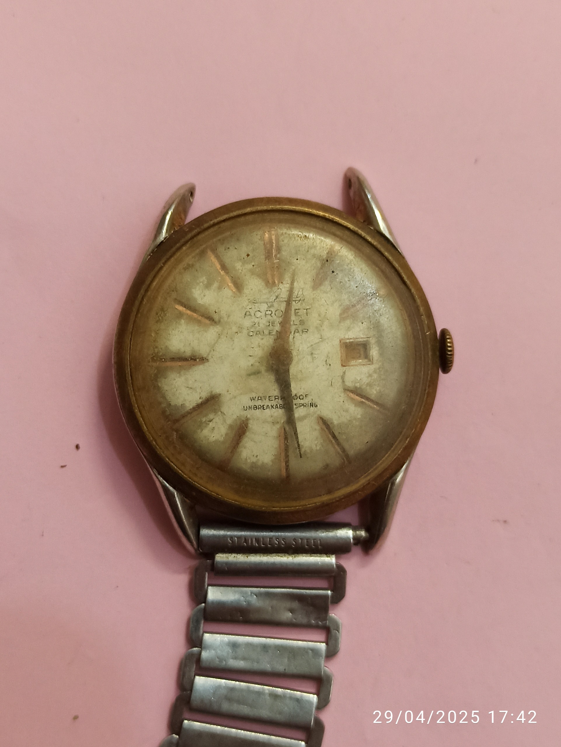 ساعت کوکی سوئیسی