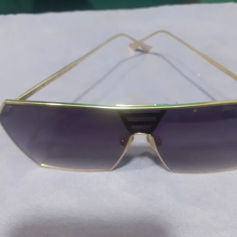 عینک ARMANI ایتالیا