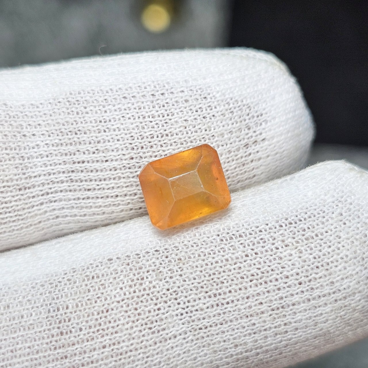 نگین سنگ یاقوت زرد نارنجی معدنی آفریقایی کد 36441