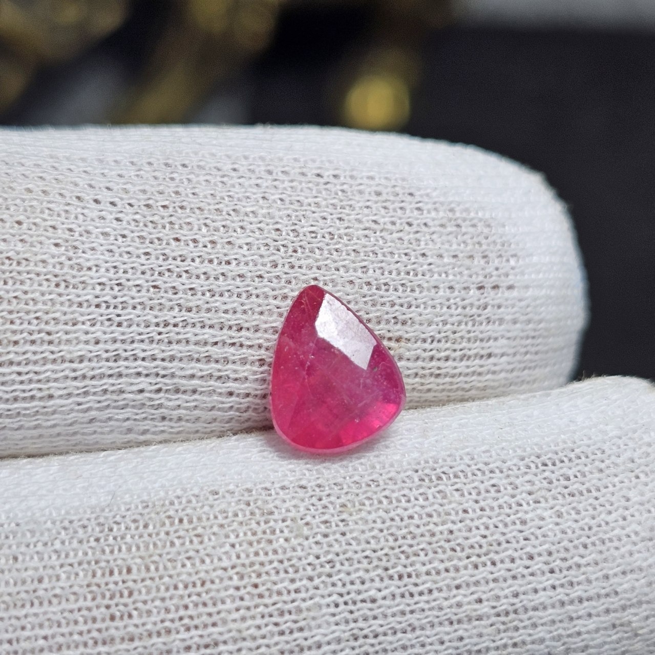 نگین سنگ یاقوت سرخ صورتی معدنی کد 36425