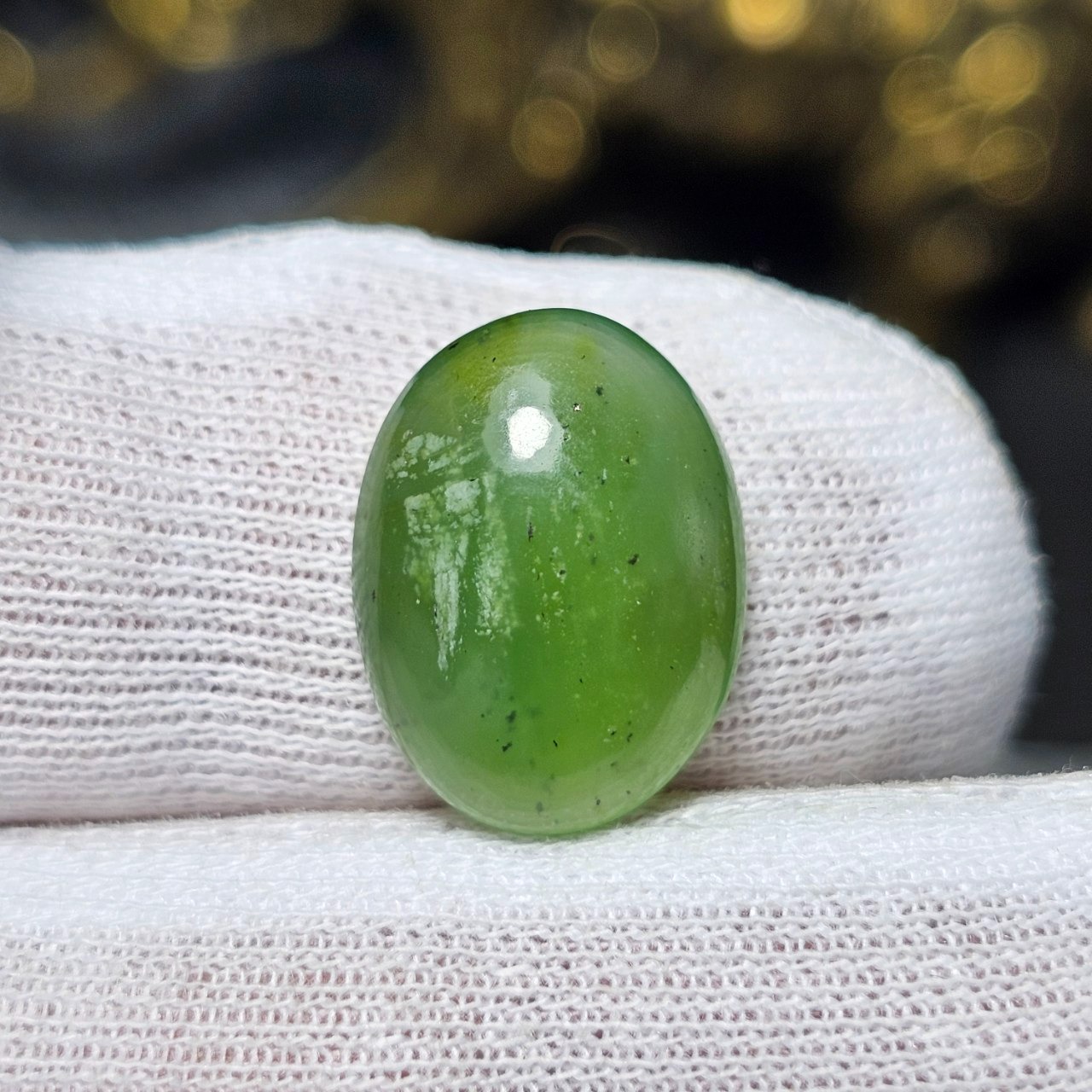 نگین سنگ یشم خوش رنگ معدنی کد 36780