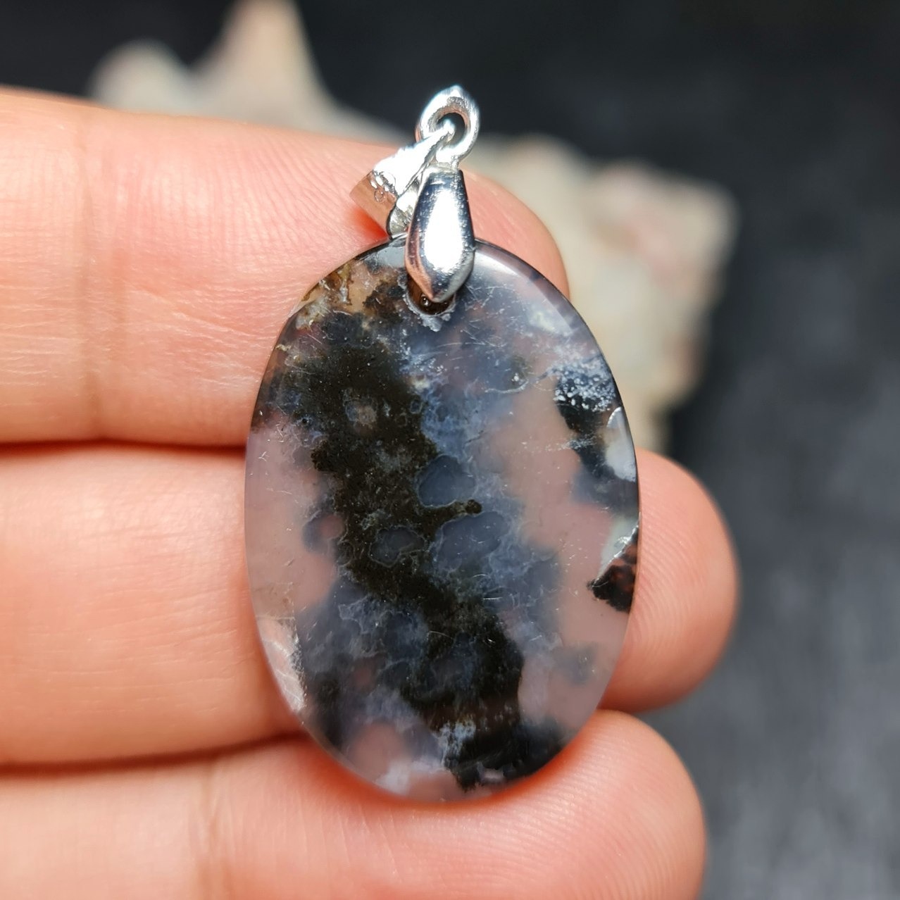 گردن آویز سنگ عقیق شجر معدنی خراسانی کد 27214