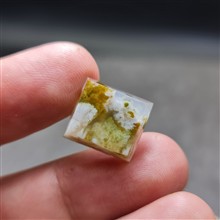 نگین