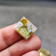 نگین