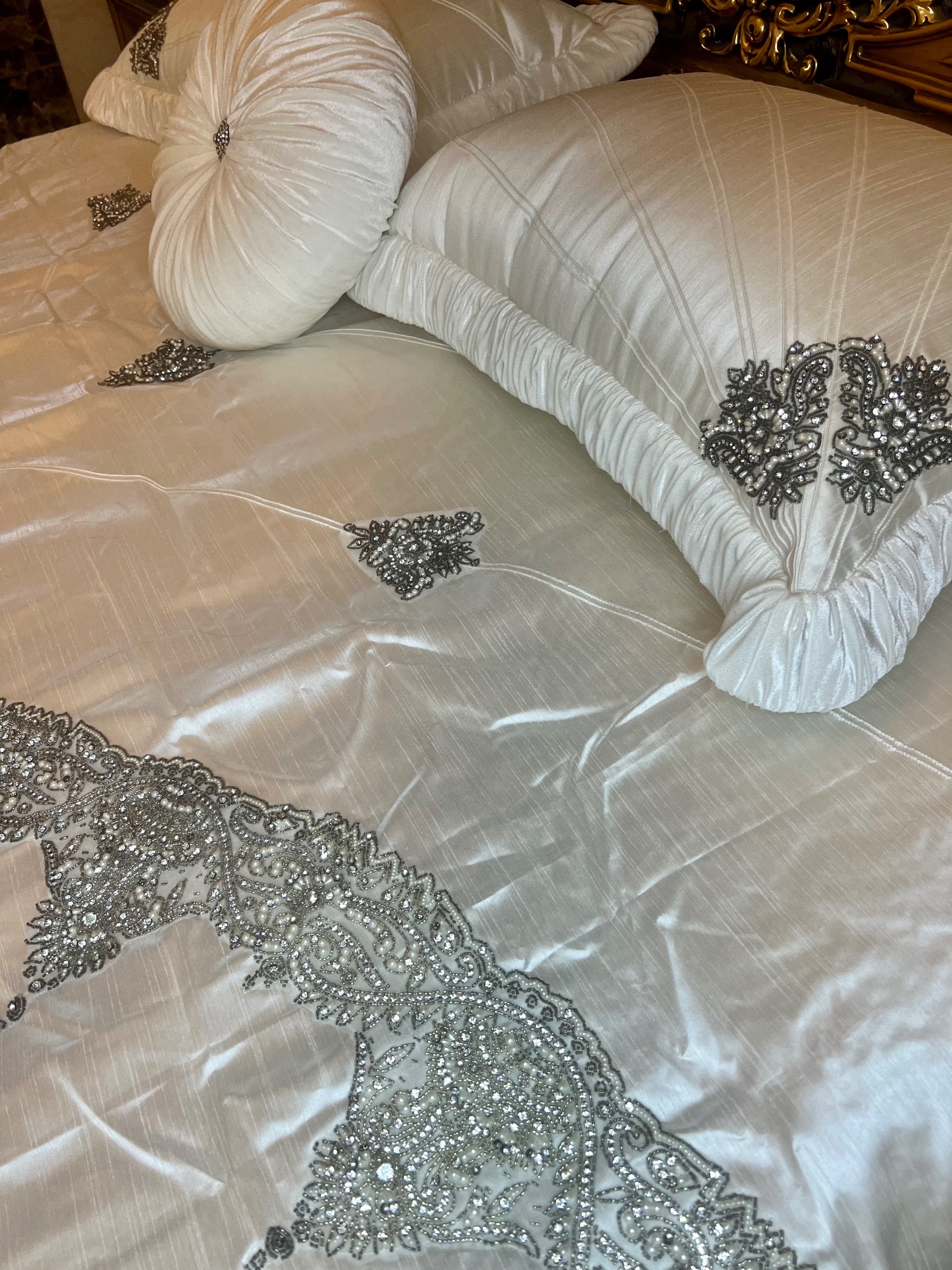 سرویس روتختی برند casabel
