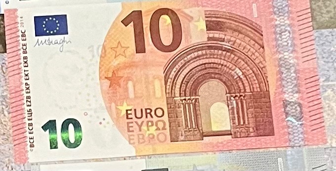 10 یورو بانکی