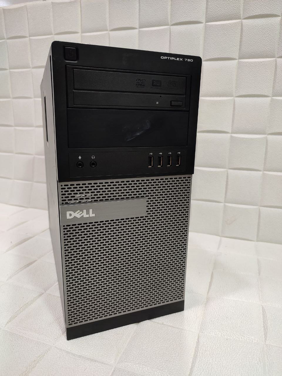 کیس تاور Dell Optiplex 790