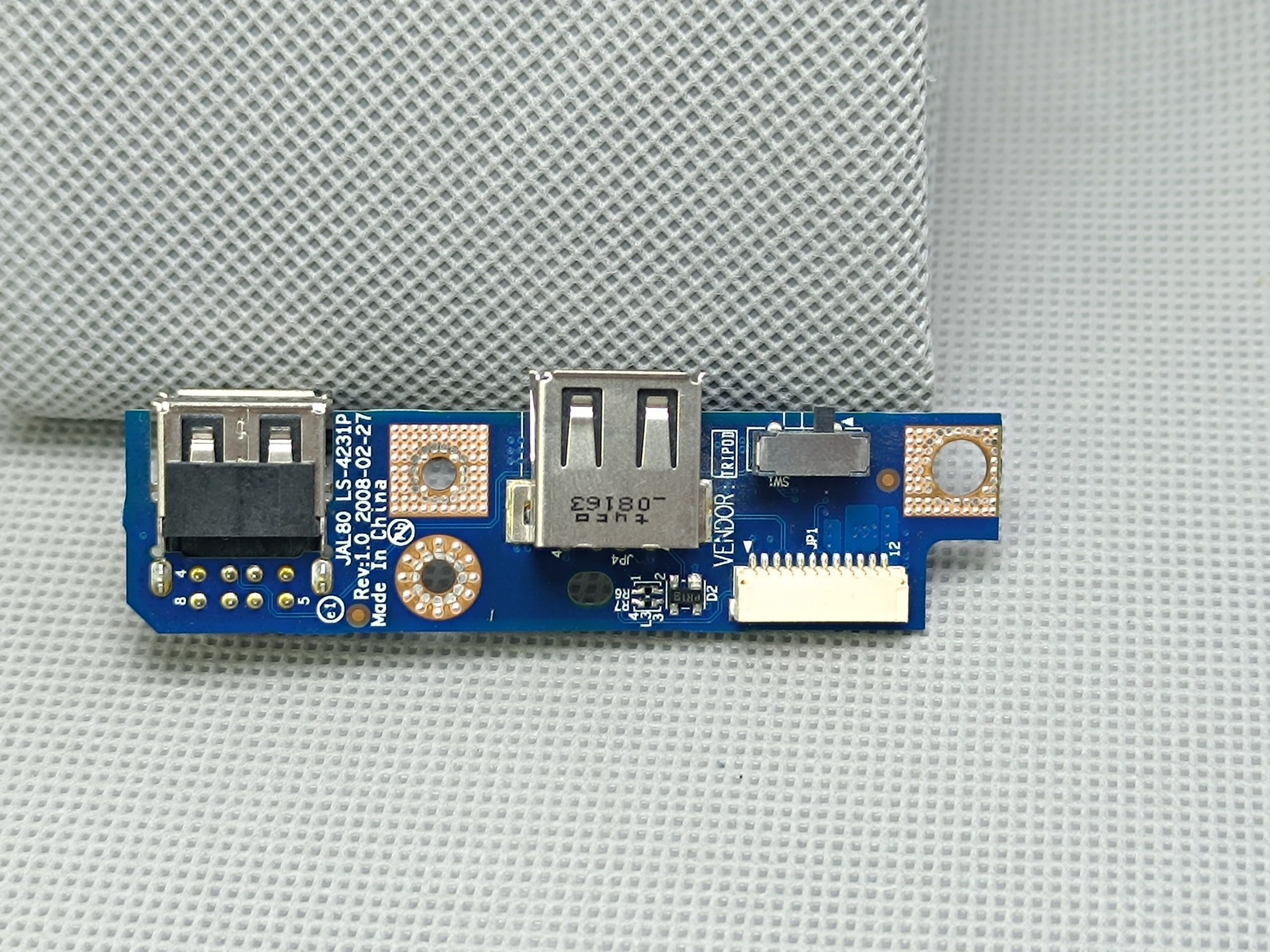 برد USB لپ تاپ Dell Vostro 1310