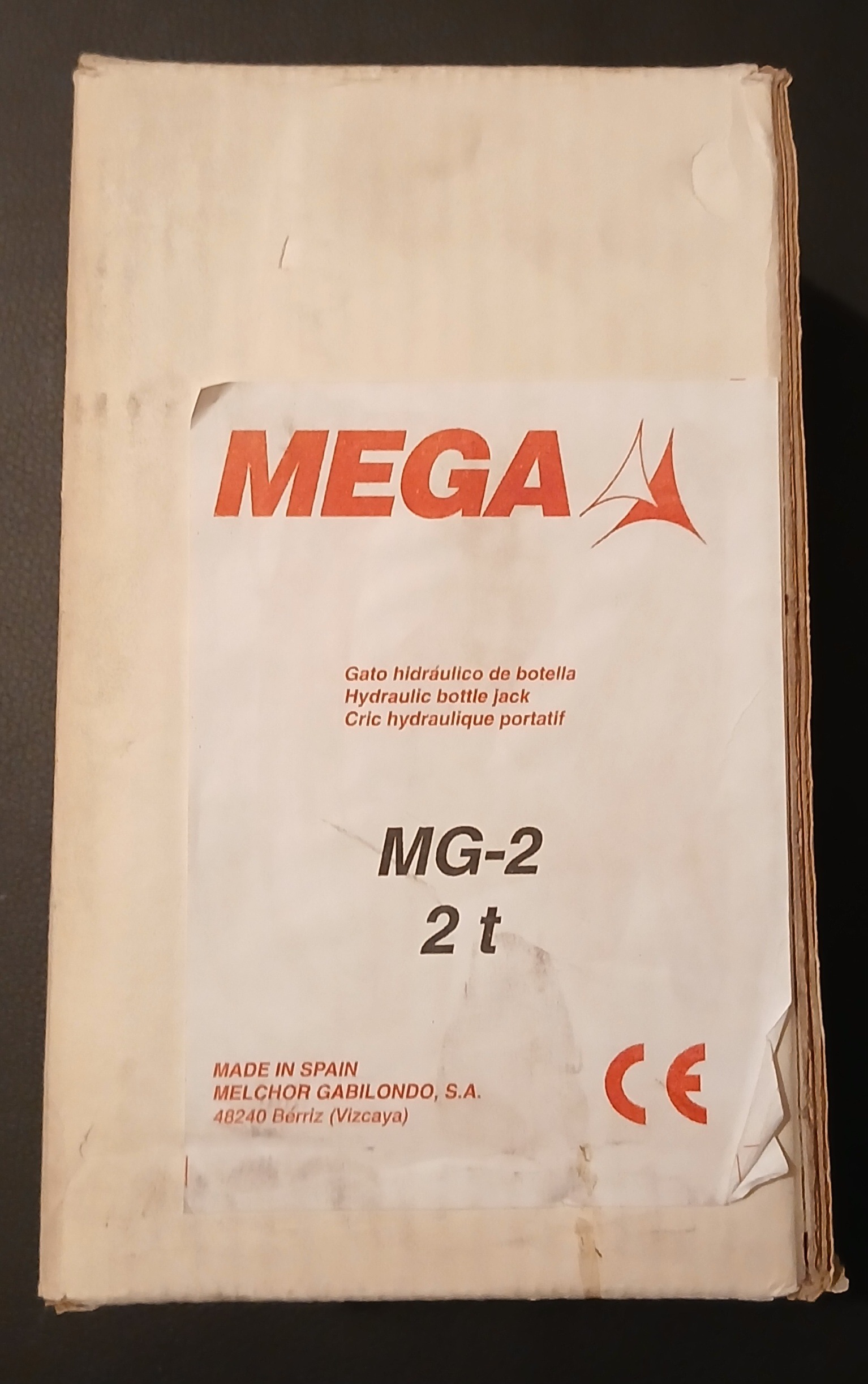 جک 2 تنی مگا MEGA (اسپانیا)