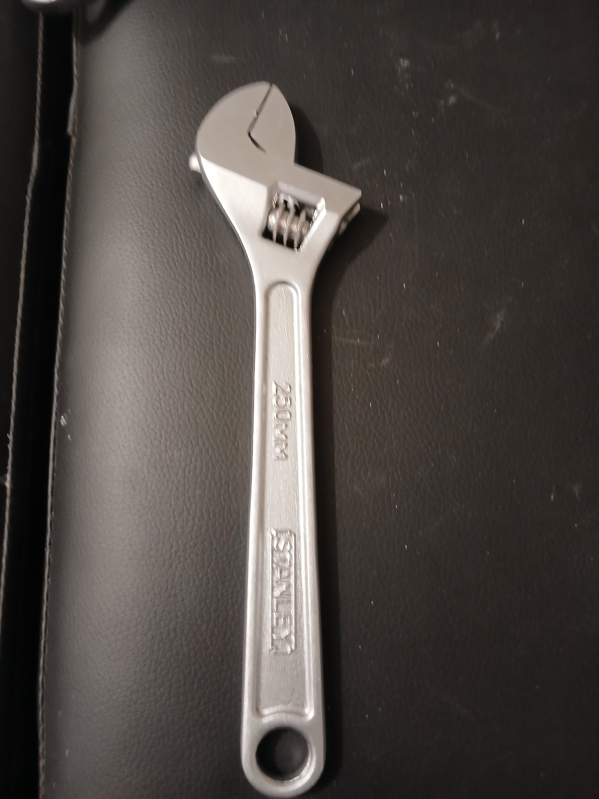 آچار فرانسه 10 اینچ استنلی