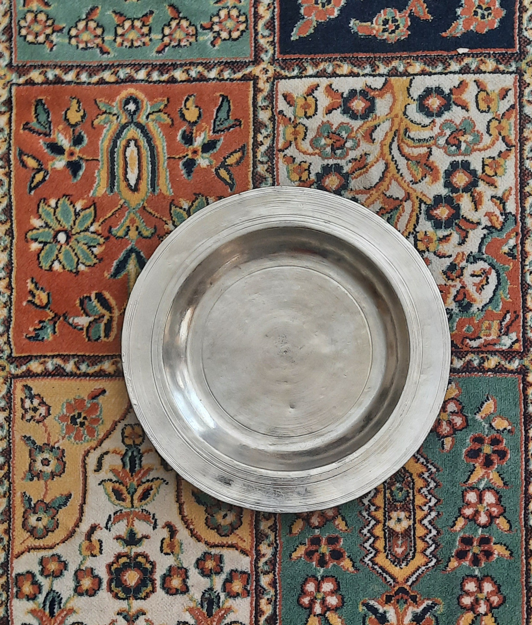بشقاب مسی صاحبدار