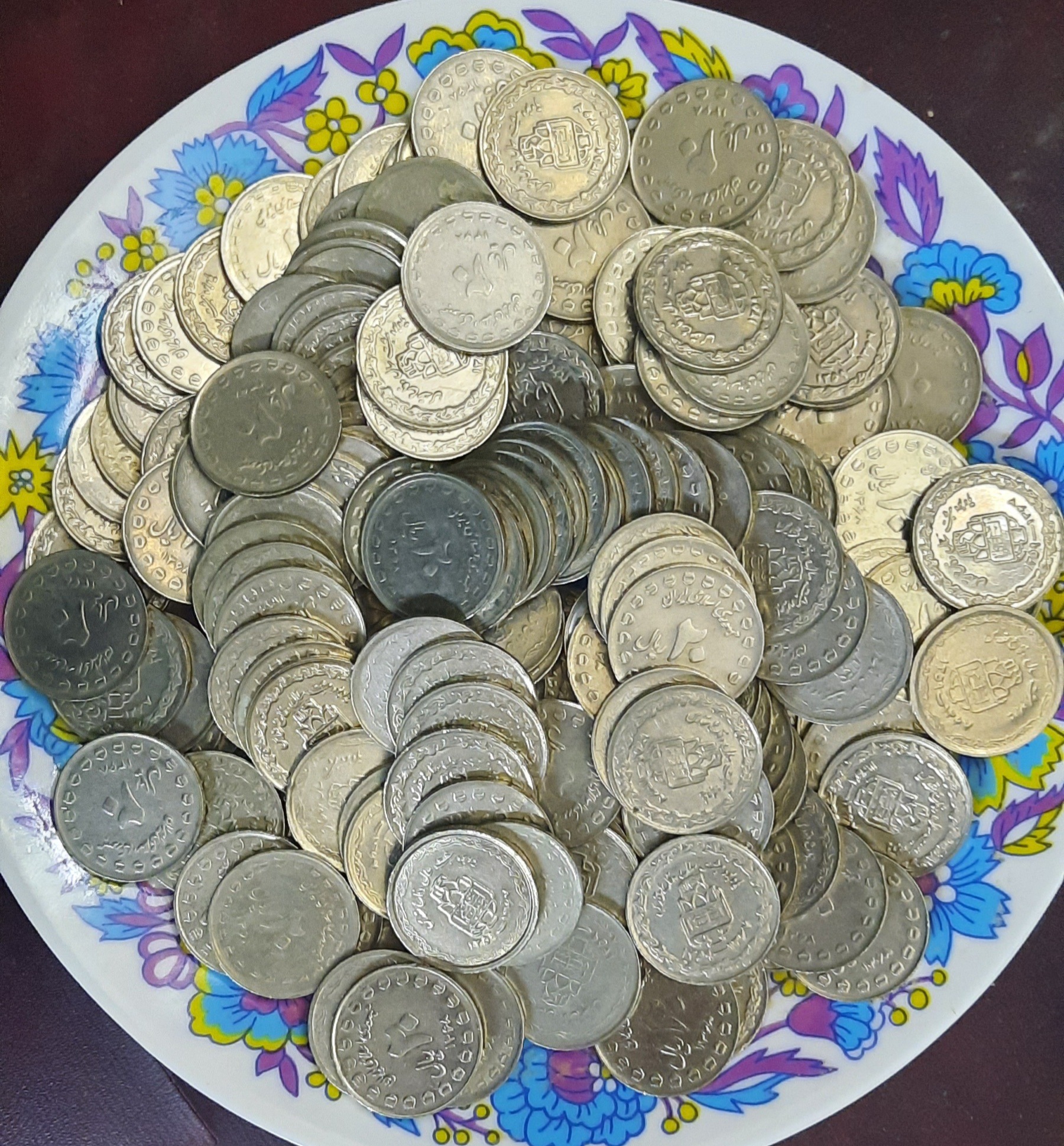  100عدد سکه 20 ریالی مناسبتی دفاع مقدس توضیحات