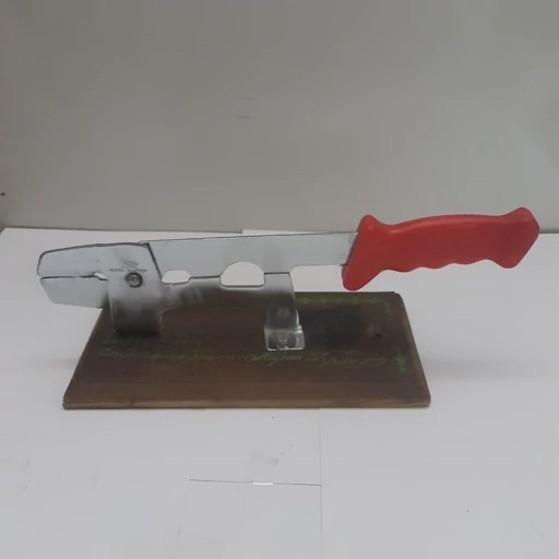 قندشکن گردوشکن نوستالوژی دهه شصت