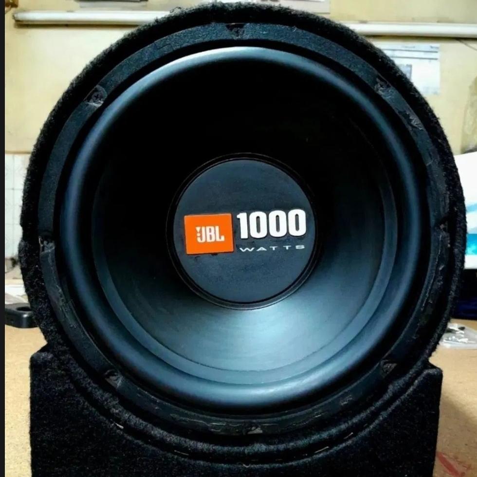 ساب امریکایی jbl با باکس شرکتی اورجینال