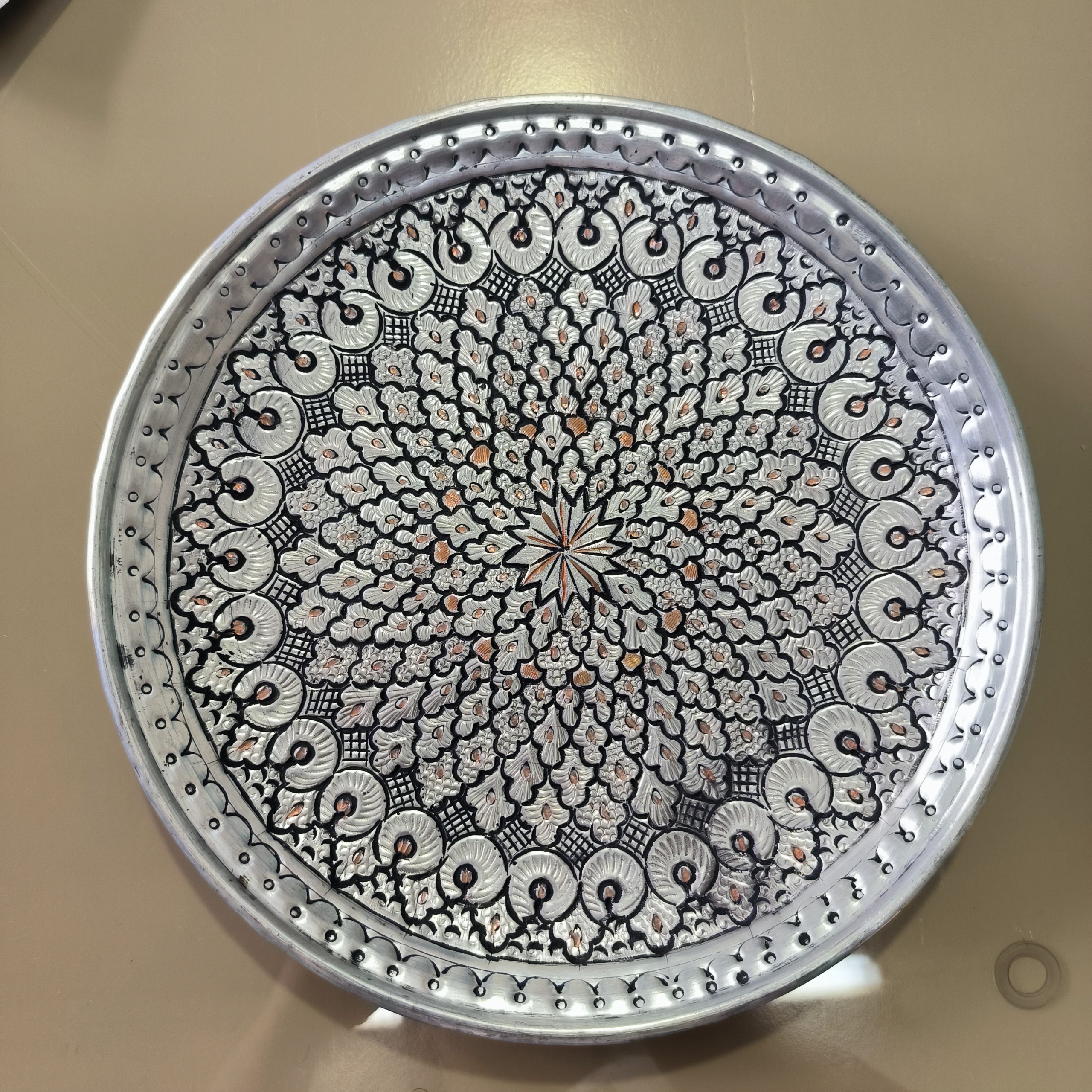 دیوارکوب مس قلم کاری