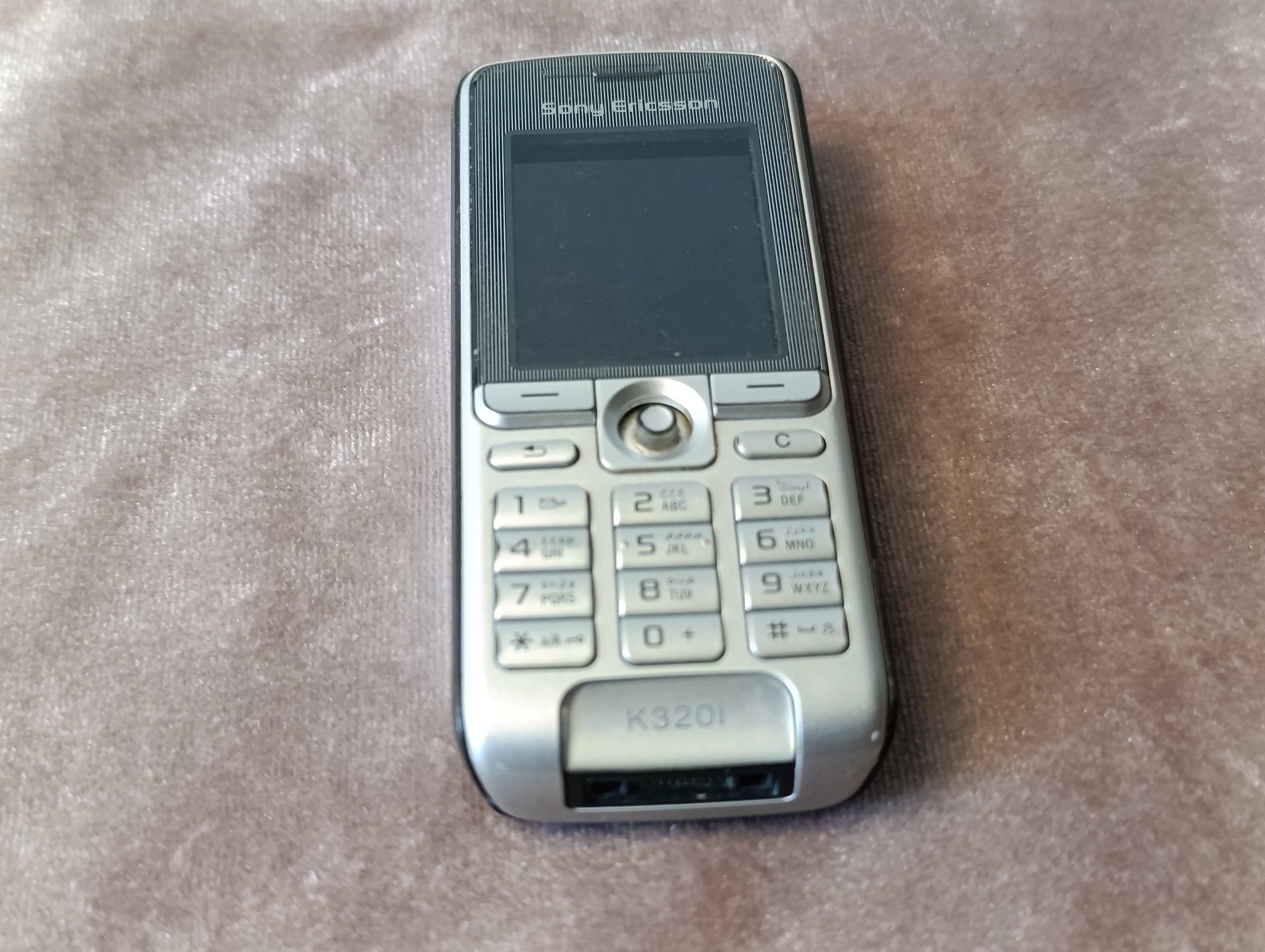 سونی اریکسون Sony Ericsson K320
