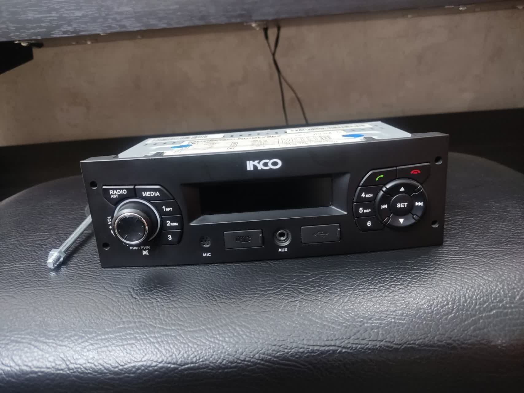 ضبط فابریکی 206 آکبند بلوتوث فابریک فلش رم خور