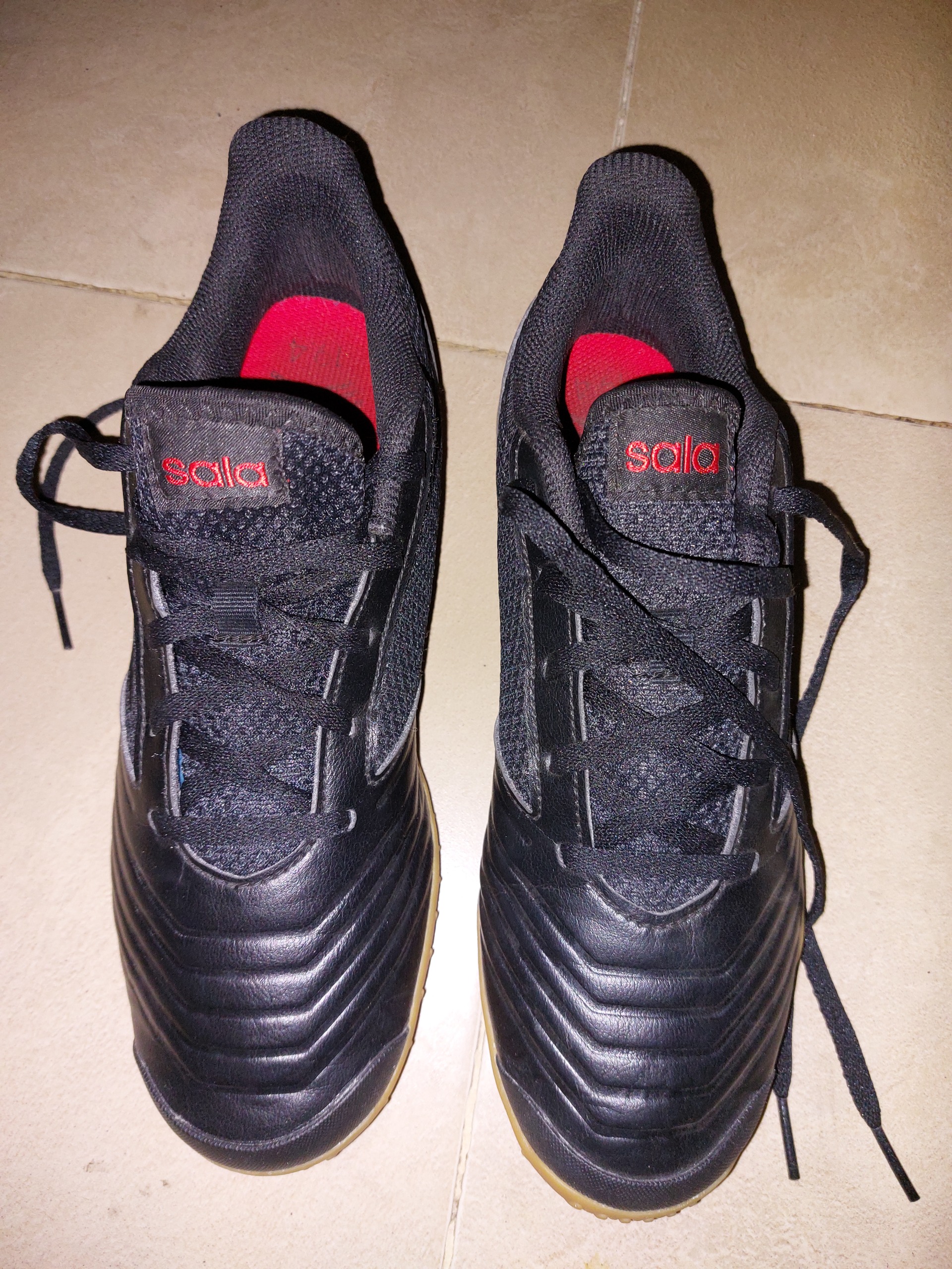 کتانی اورجینال آدیداس (سالنی)