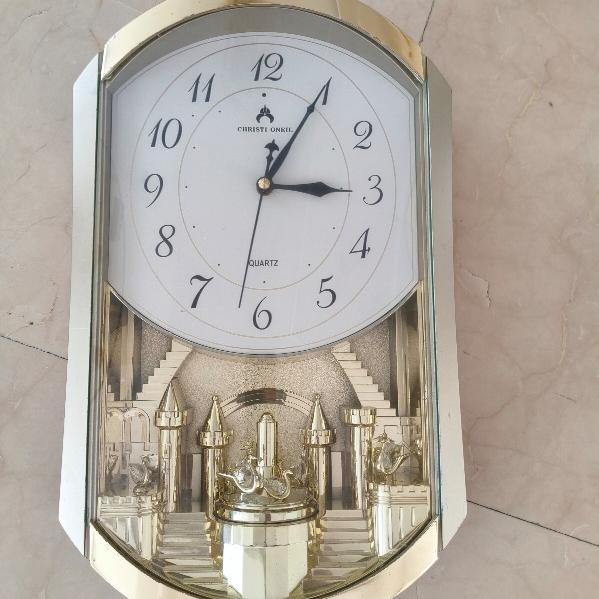 ساعت دیواری ملودی دار