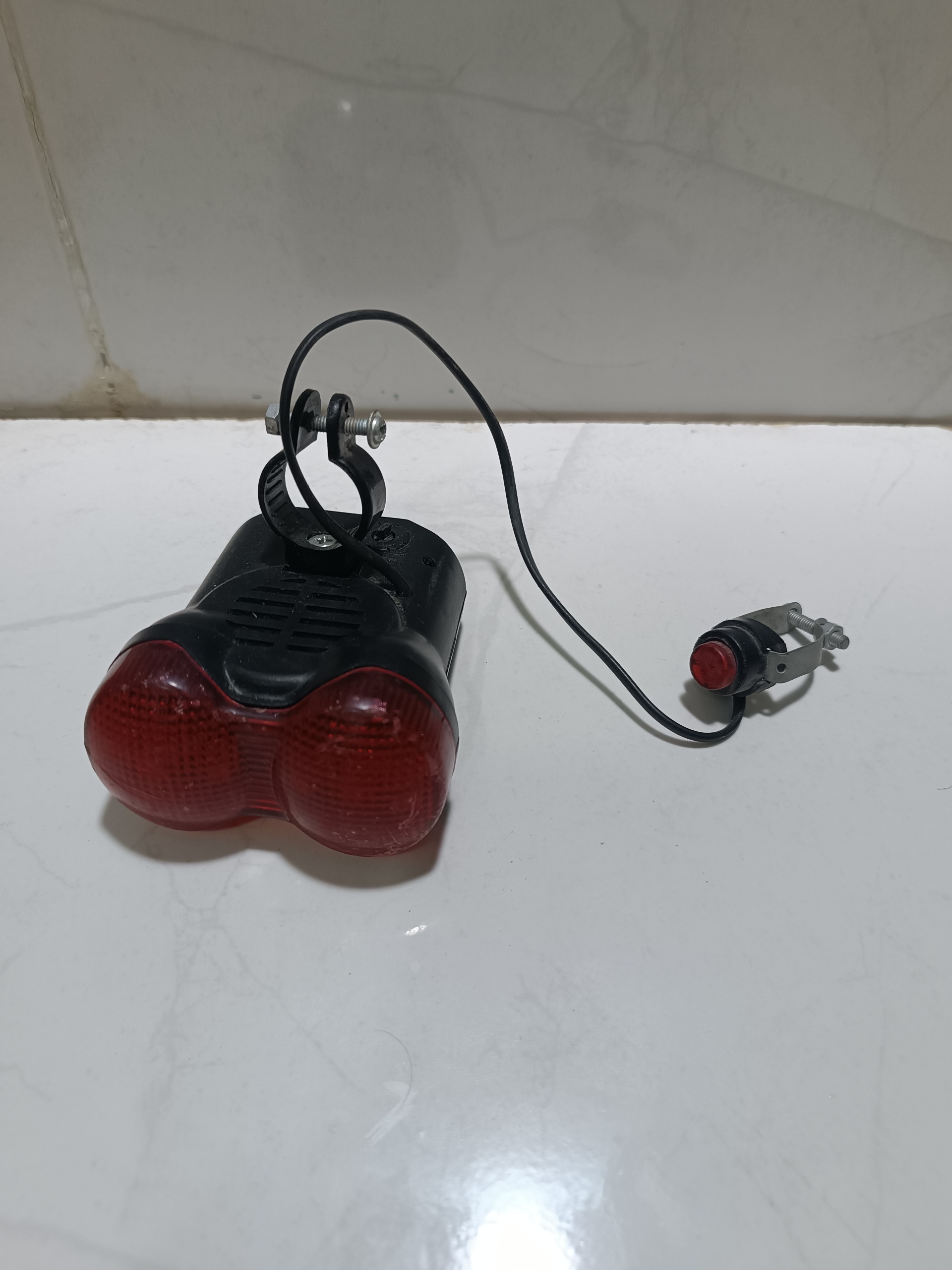 بوق دوچرخه چراغ دار