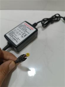 آداپتور