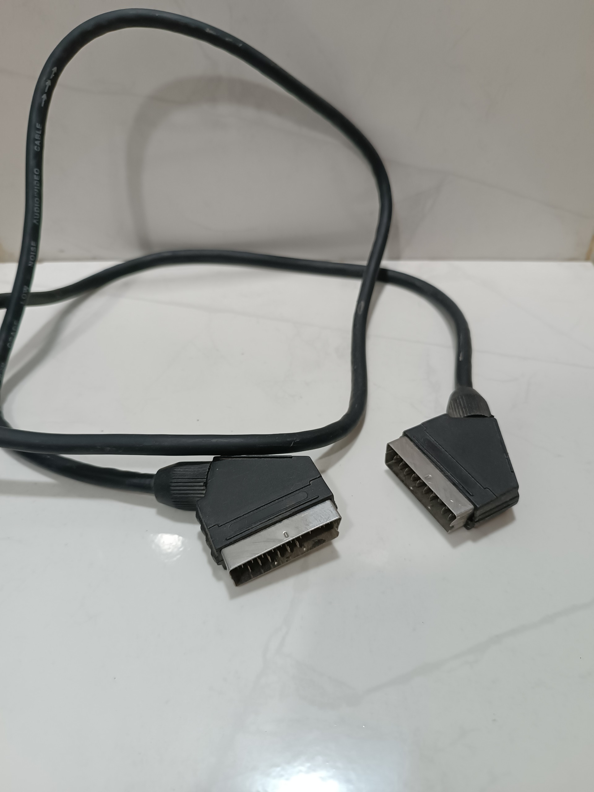 کابل صوتی تصویری