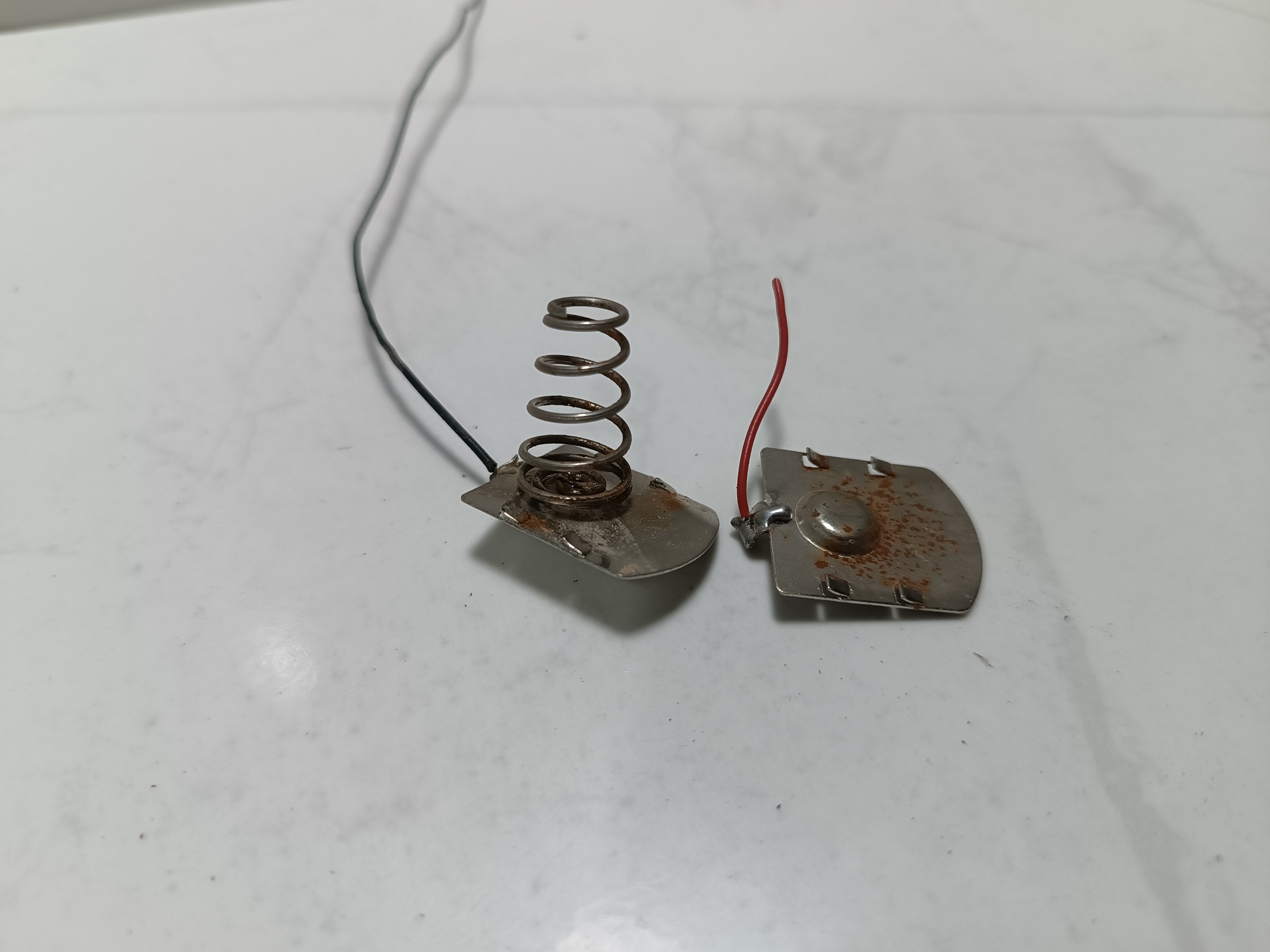 سوکت مثبت منفی باتری قلمی