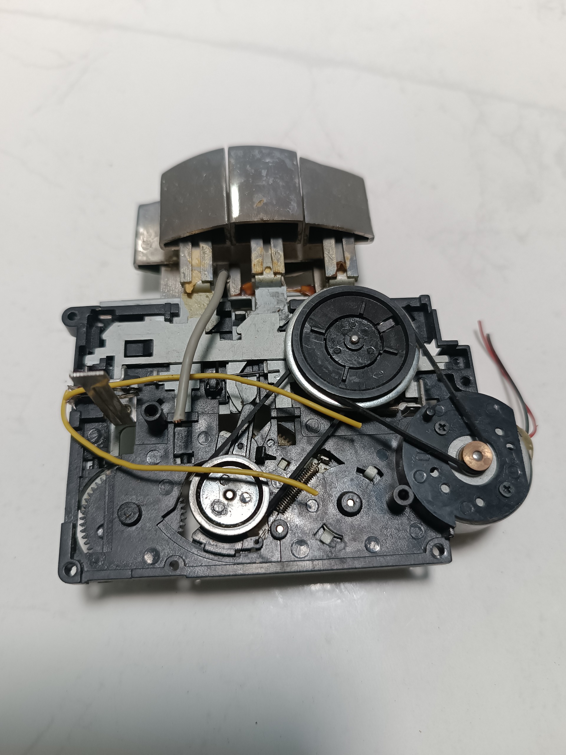 مکانیزم نوار کاست کامل