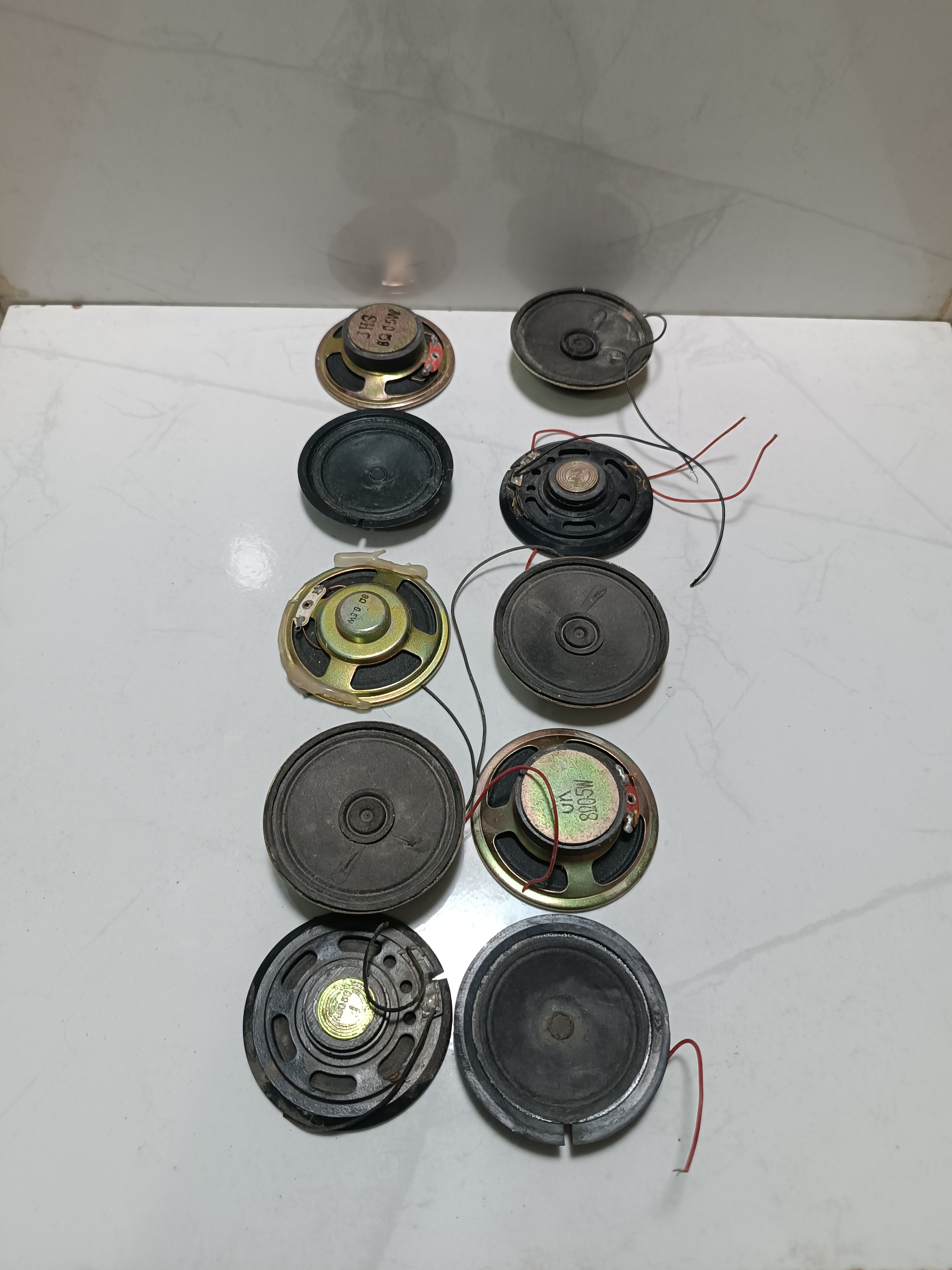 انواع مدل های بلندگو نیم وات دو اینچی