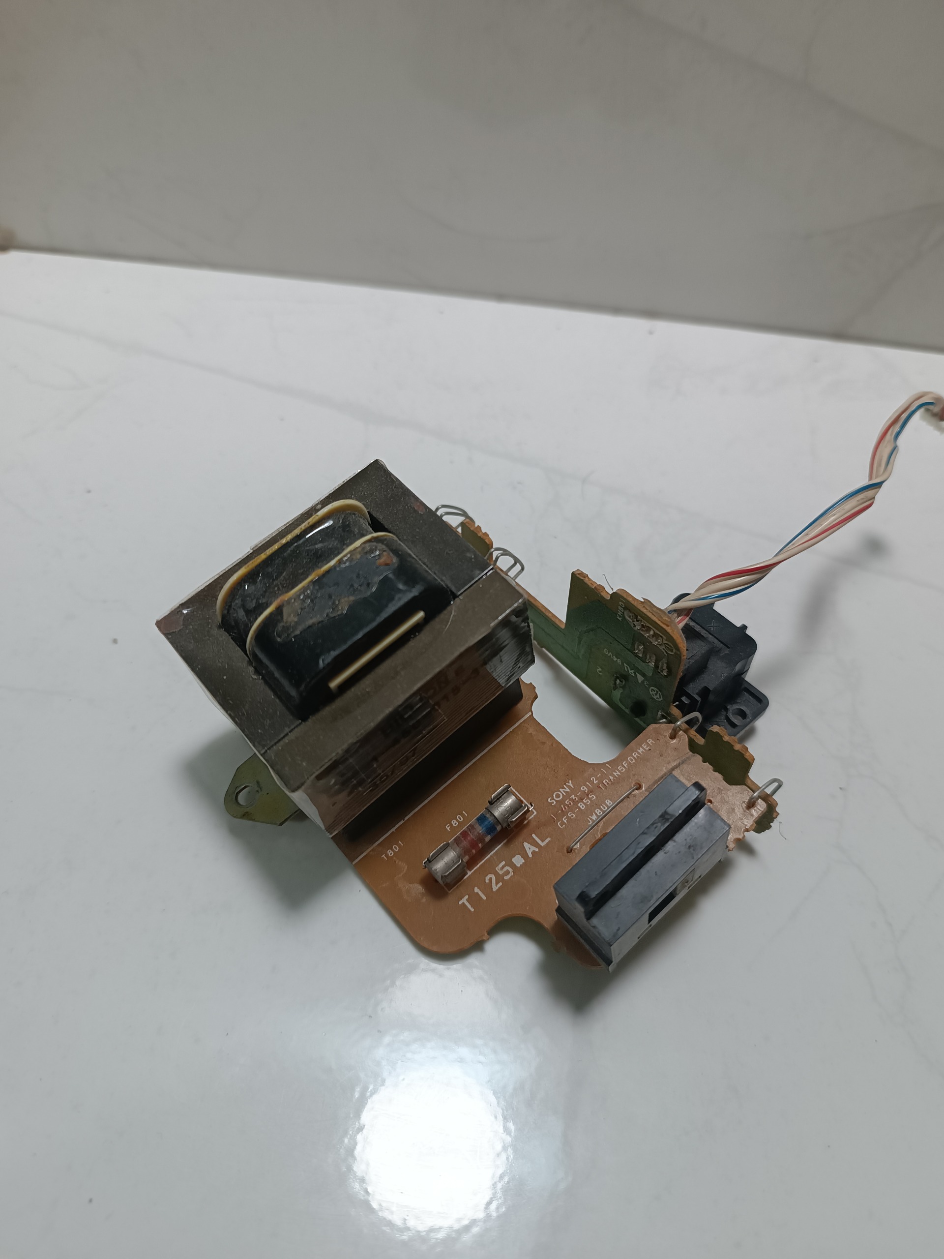 ترانس برق ضبط سونی cfs-b5s