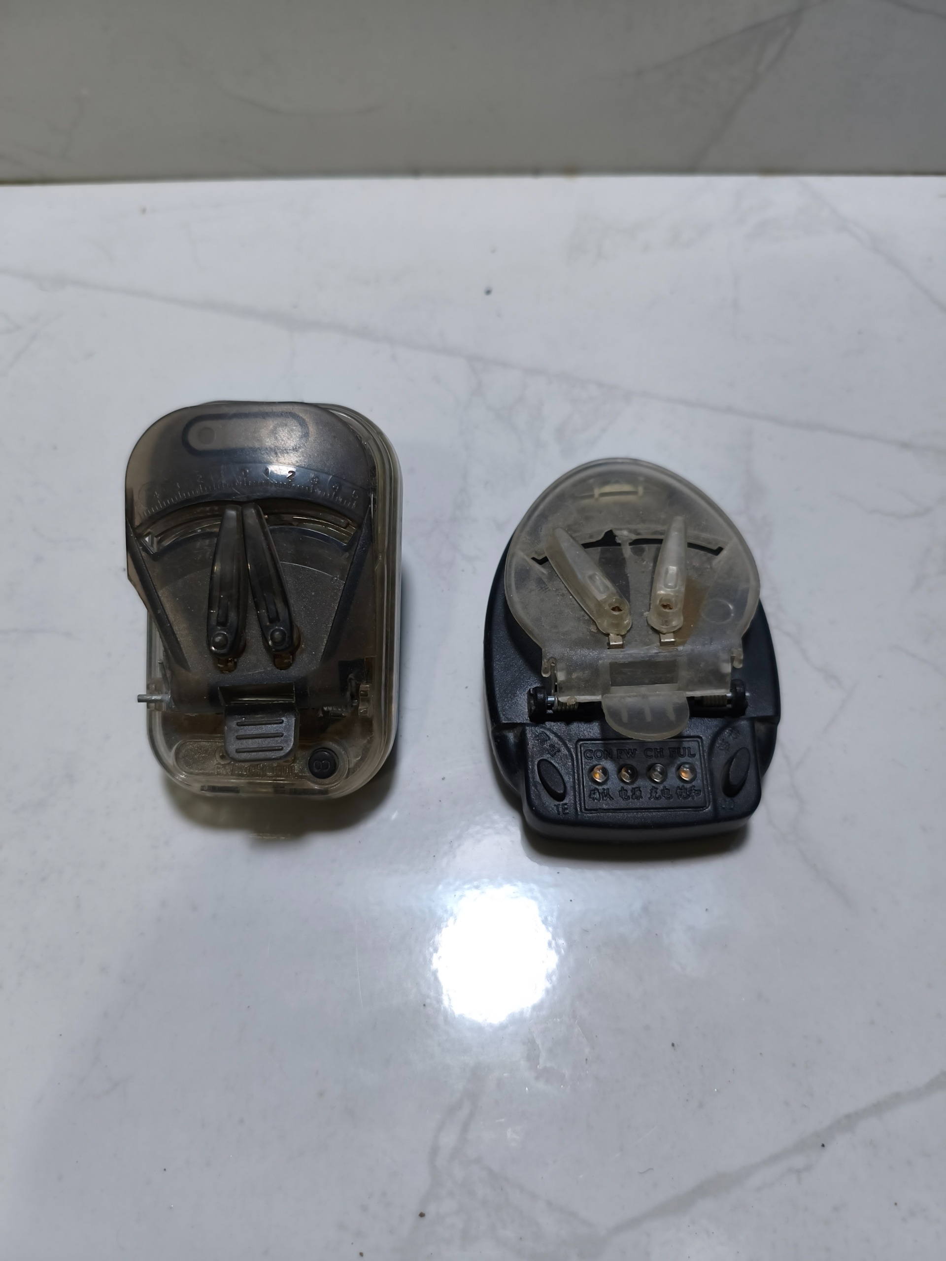 شارژر باتری دیواری