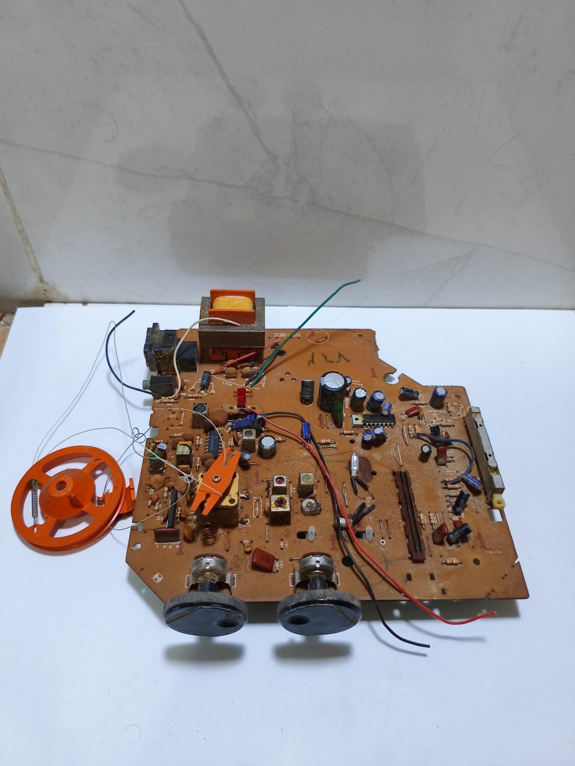 برد رادیو و برق سه موج