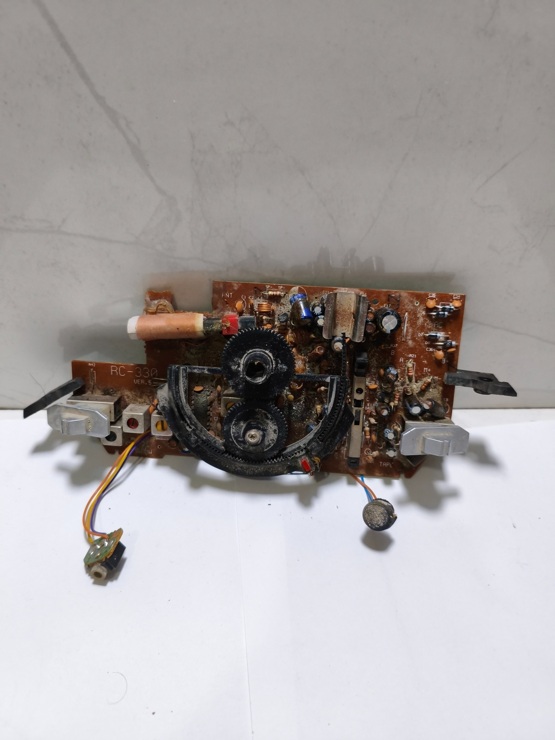 برد رادیو و برق ژاپنی Artech 330s