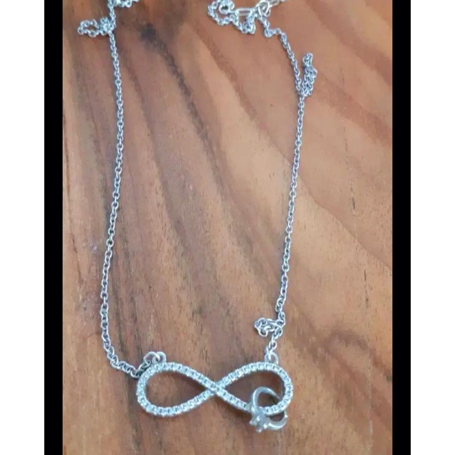 گردنبند نقره بی نهایت نماد عشق