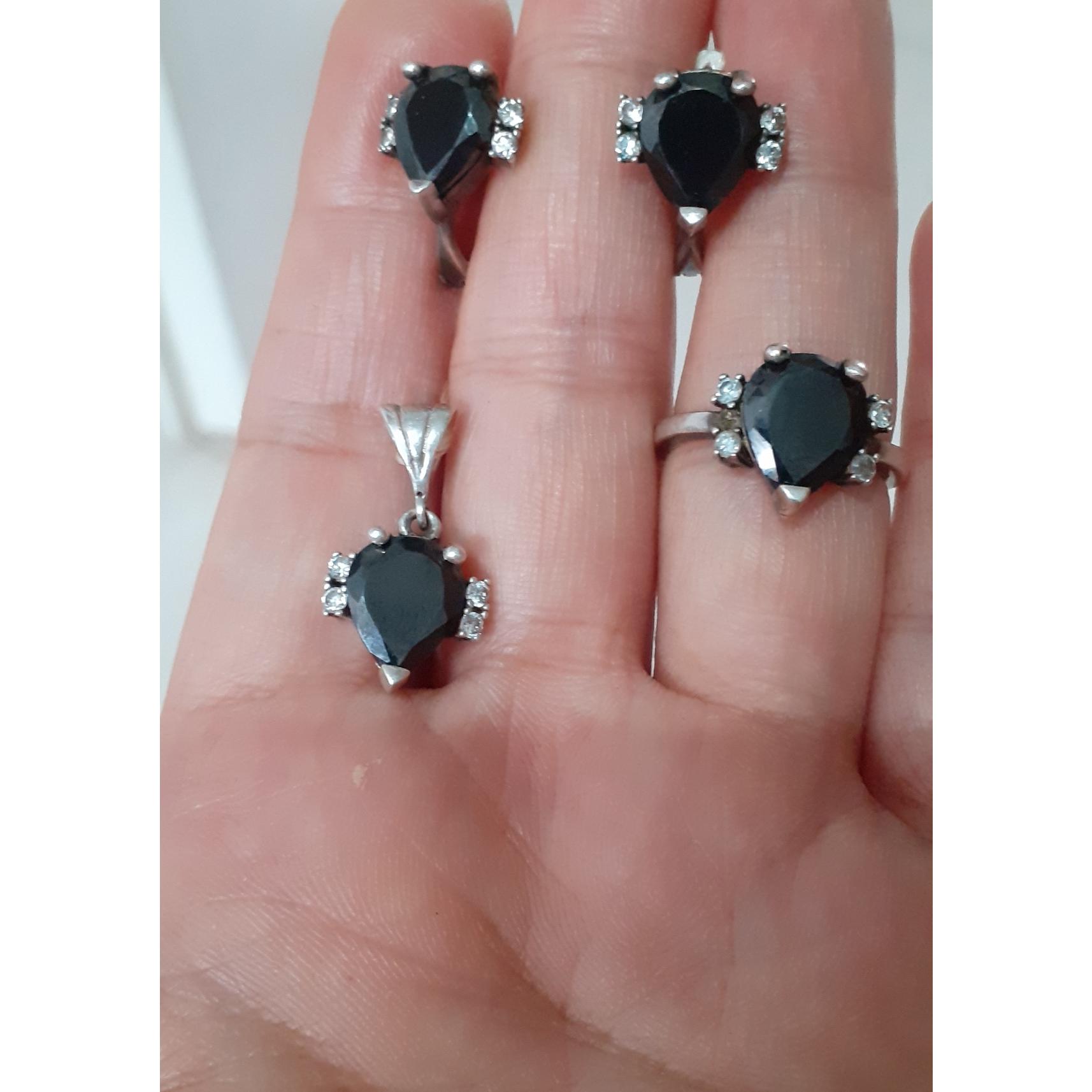 نیم ست کامل نقره با سنگ یاقوت سیاه